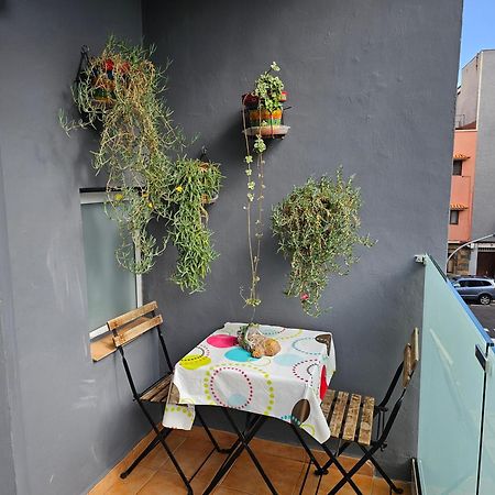 Keka'S Guesthouse - City Centre Santa Cruz de Tenerife Esterno foto